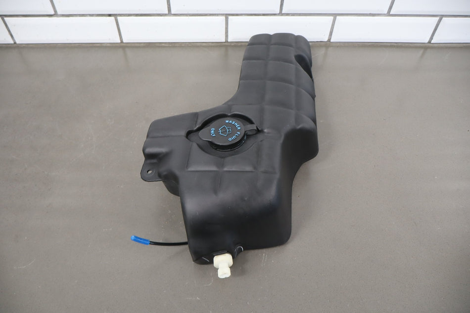 1997-2004 Chevrolet Corvette C5 Washer Bottle 22155677