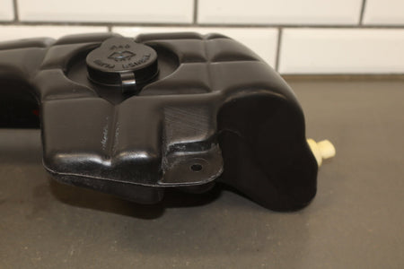 1997-2004 Chevrolet Corvette C5 Washer Bottle 22155677