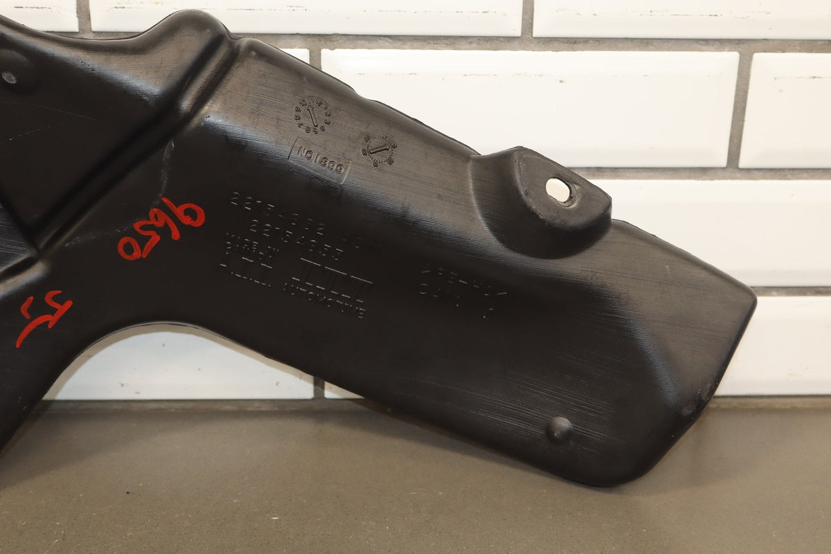 1997-2004 Chevrolet Corvette C5 Washer Bottle 22155677