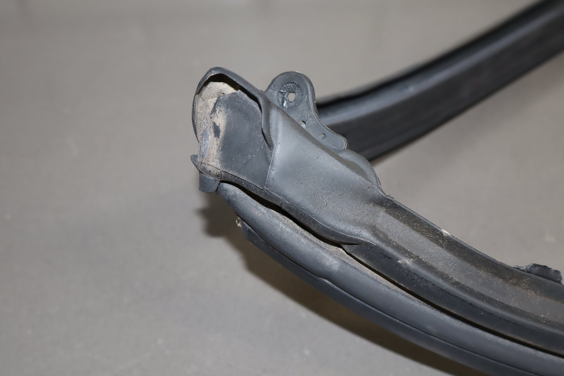 1997-2004 Chevrolet Corvette C5 Windshield Frame Seal OEM