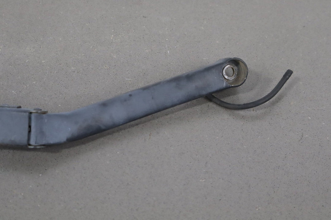 1997 - 2004 Chevrolet Corvette C5 Wiper Arm LH &amp; RH Pair