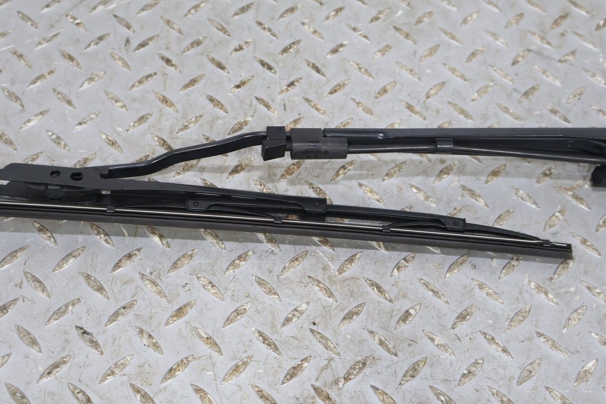 1997-2004 Chevrolet Corvette C5 Wiper Arm LH &amp; RH Pair