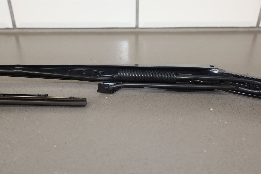 1997 - 2004 Chevrolet Corvette C5 Wiper Arm LH &amp; RH Pair