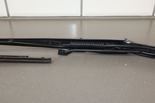 1997 - 2004 Chevrolet Corvette C5 Wiper Arm LH &amp; RH Pair