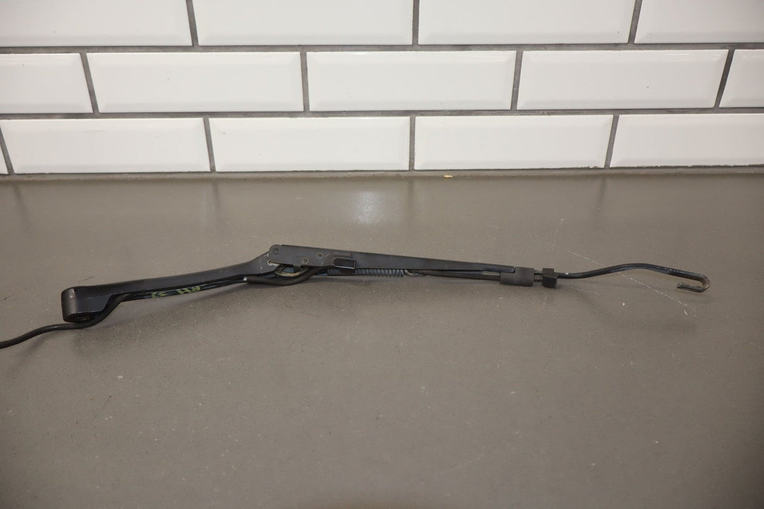 1997 - 2004 Chevrolet Corvette C5 Wiper Arm LH &amp; RH Pair