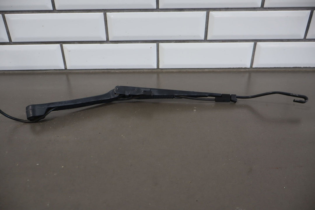 1997 - 2004 Chevrolet Corvette C5 Wiper Arm LH &amp; RH Pair