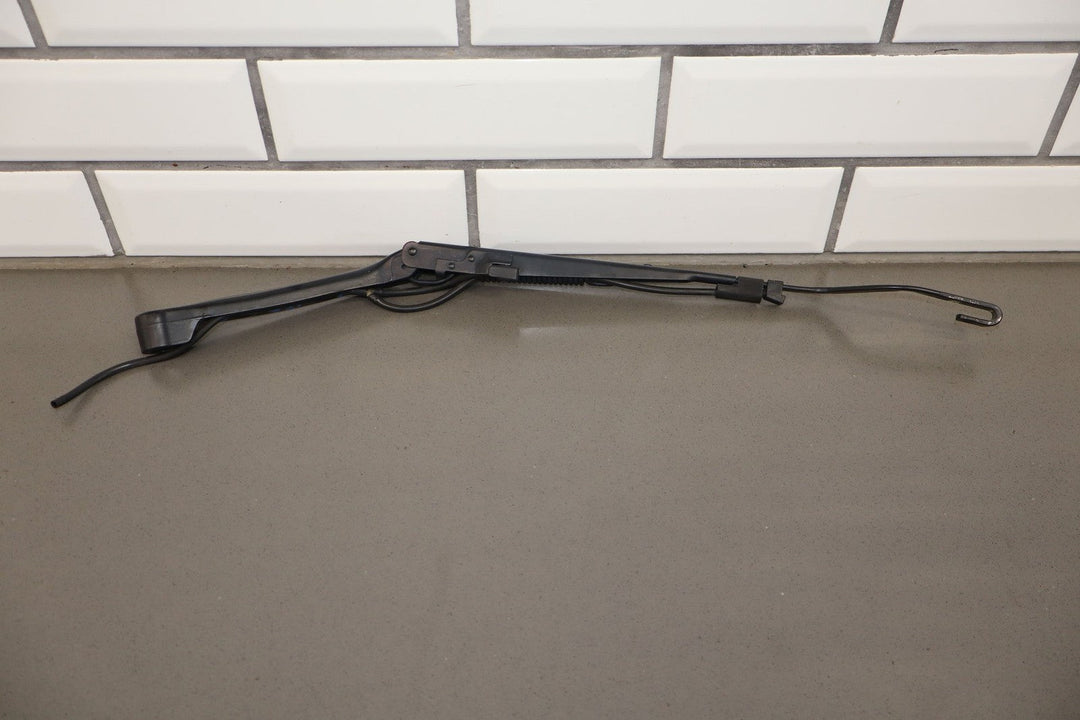 1997 - 2004 Chevrolet Corvette C5 Wiper Arm LH &amp; RH Pair