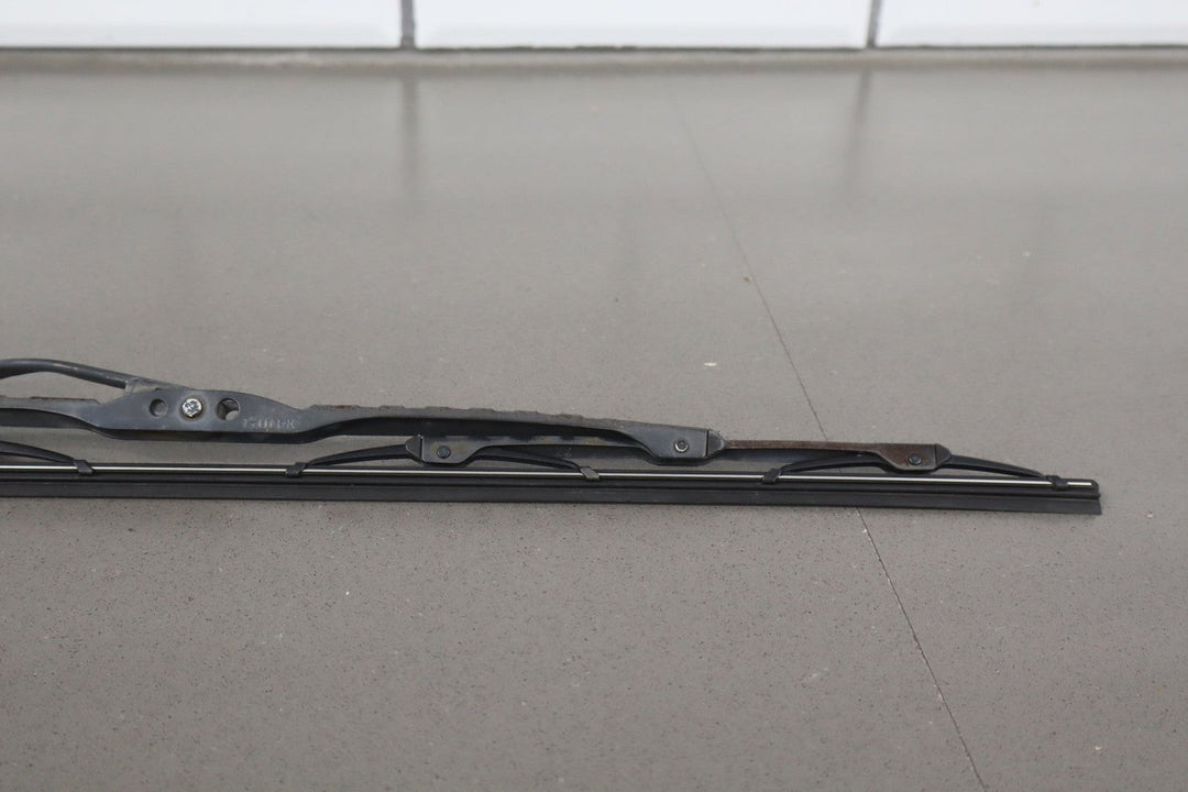1997 - 2004 Chevrolet Corvette C5 Wiper Arm LH &amp; RH Pair