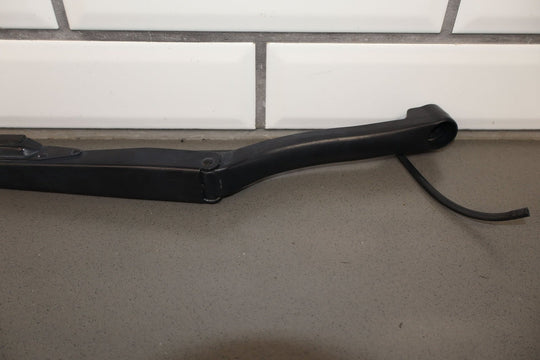 1997 - 2004 Chevrolet Corvette C5 Wiper Arm LH &amp; RH Pair