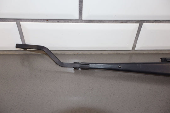 1997 - 2004 Chevrolet Corvette C5 Wiper Arm LH &amp; RH Pair