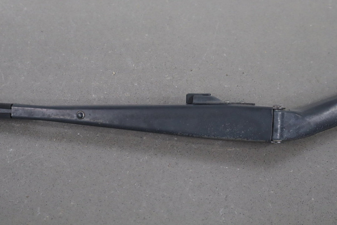 1997 - 2004 Chevrolet Corvette C5 Wiper Arm LH &amp; RH Pair