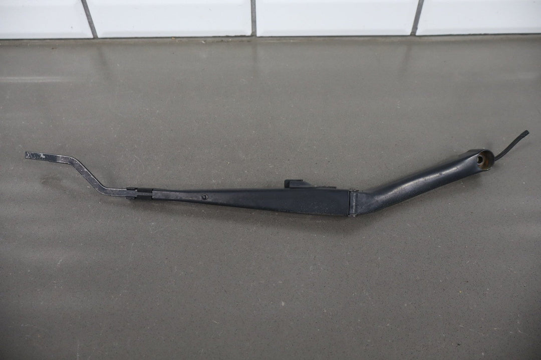 1997 - 2004 Chevrolet Corvette C5 Wiper Arm LH &amp; RH Pair