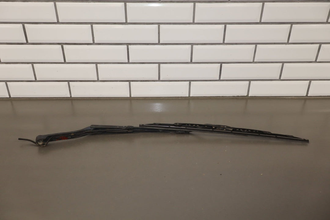 1997 - 2004 Chevrolet Corvette C5 Wiper Arm LH &amp; RH Pair