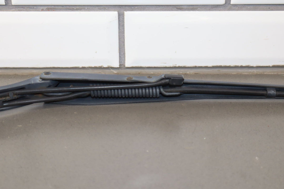 1997 - 2004 Chevrolet Corvette C5 Wiper Arm LH &amp; RH Pair