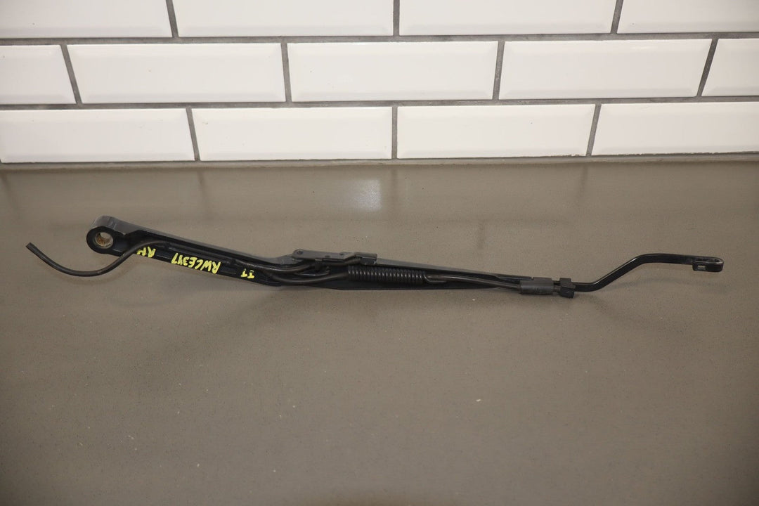1997 - 2004 Chevrolet Corvette C5 Wiper Arm LH &amp; RH Pair