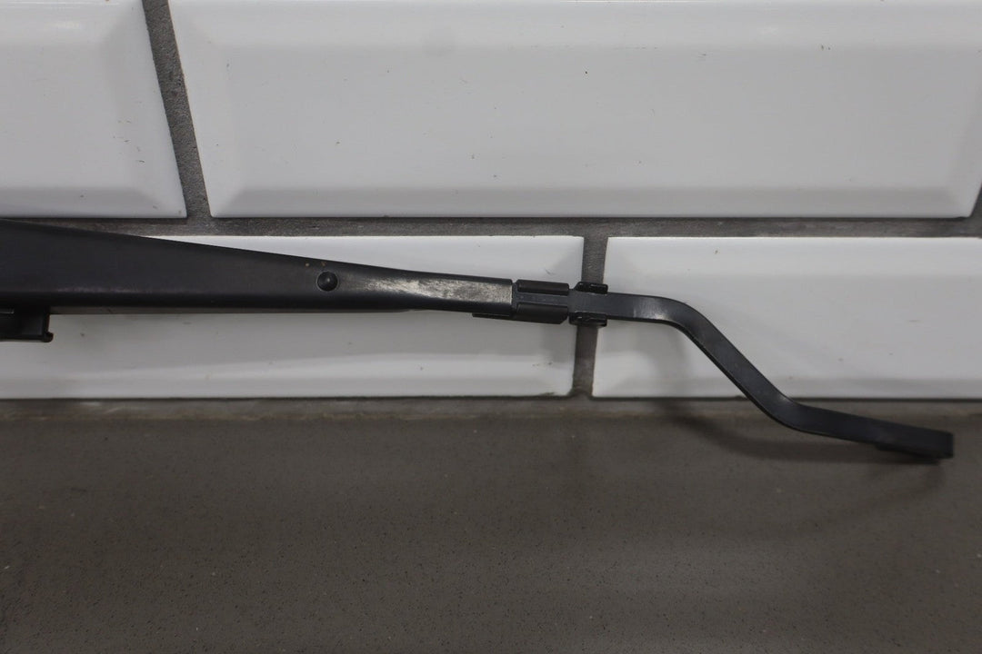 1997 - 2004 Chevrolet Corvette C5 Wiper Arm LH &amp; RH Pair