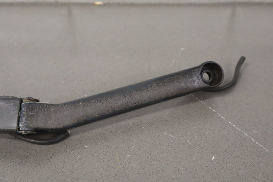 1997 - 2004 Chevrolet Corvette C5 Wiper Arm LH &amp; RH Pair