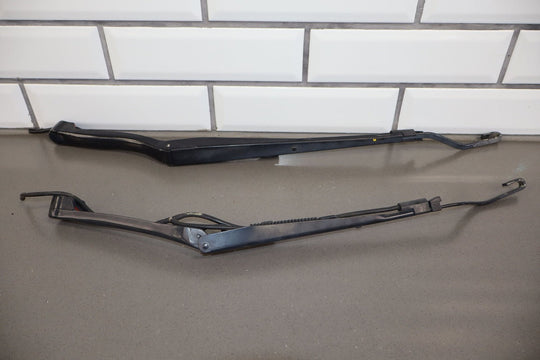 1997 - 2004 Chevrolet Corvette C5 Wiper Arm LH &amp; RH Pair