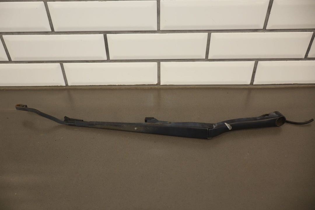 1997 - 2004 Chevrolet Corvette C5 Wiper Arm LH &amp; RH Pair