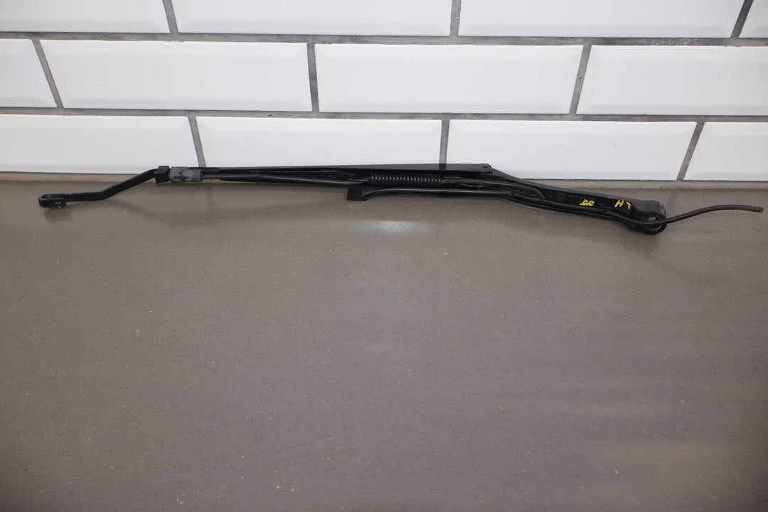 1997 - 2004 Chevrolet Corvette C5 Wiper Arm LH &amp; RH Pair