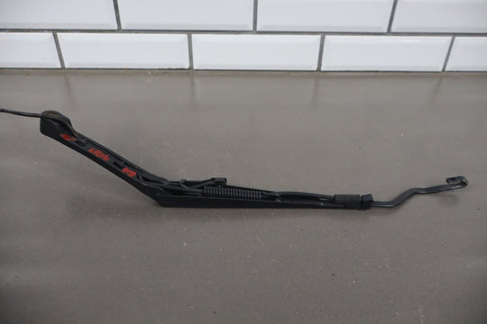 1997 - 2004 Chevrolet Corvette C5 Wiper Arm LH &amp; RH Pair