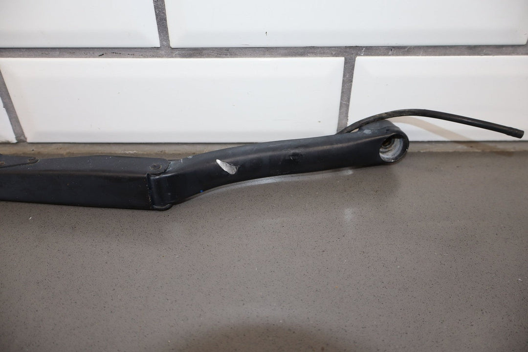 1997 - 2004 Chevrolet Corvette C5 Wiper Arm LH &amp; RH Pair
