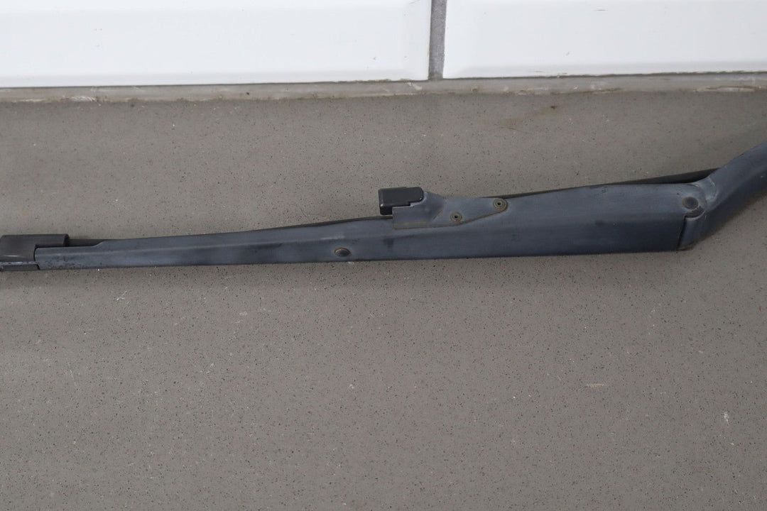 1997 - 2004 Chevrolet Corvette C5 Wiper Arm LH &amp; RH Pair