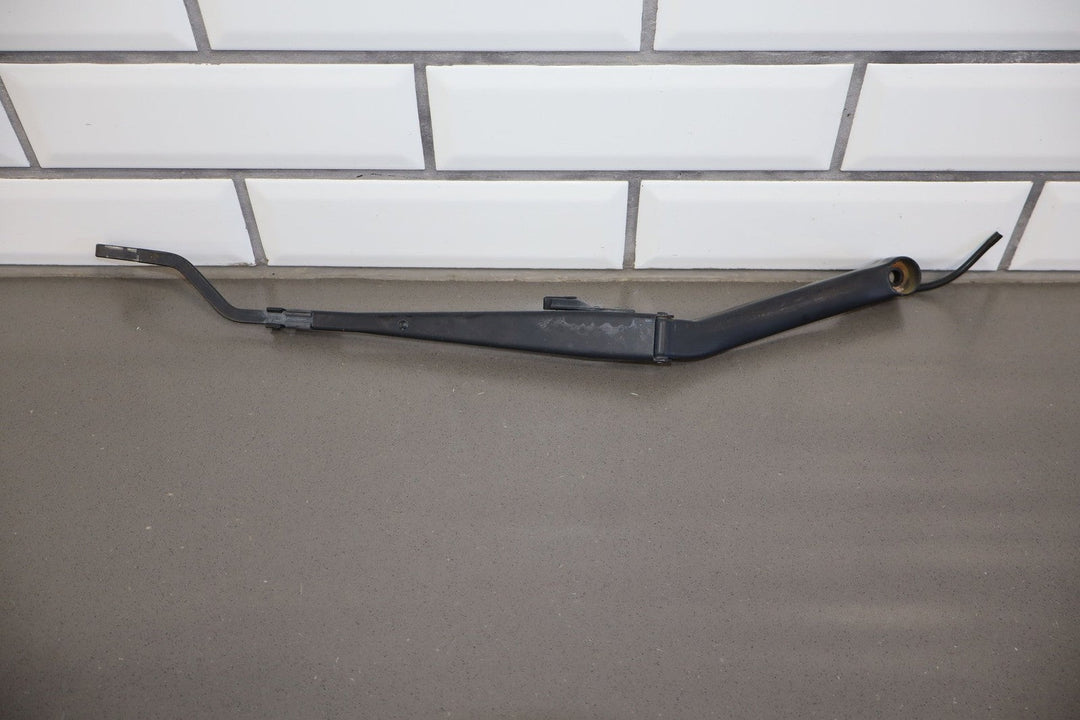 1997 - 2004 Chevrolet Corvette C5 Wiper Arm LH &amp; RH Pair