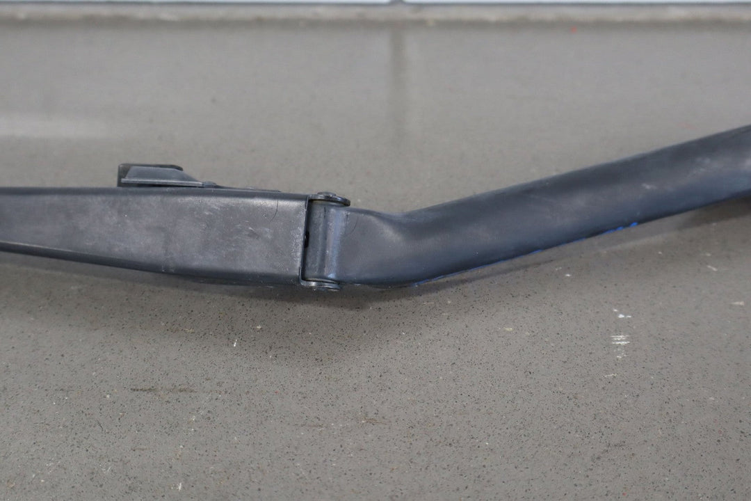 1997 - 2004 Chevrolet Corvette C5 Wiper Arm LH &amp; RH Pair