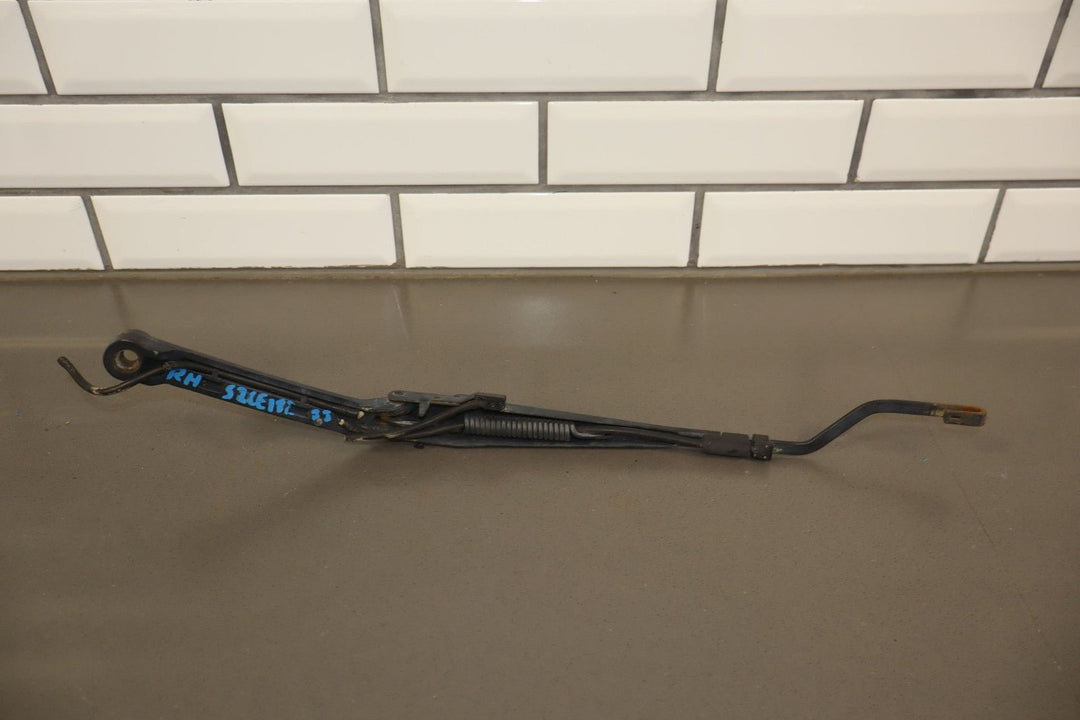 1997 - 2004 Chevrolet Corvette C5 Wiper Arm LH &amp; RH Pair