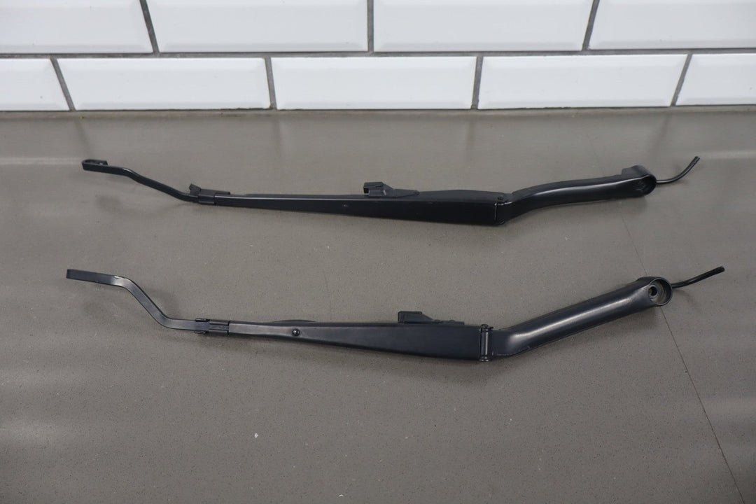 1997 - 2004 Chevrolet Corvette C5 Wiper Arm LH &amp; RH Pair