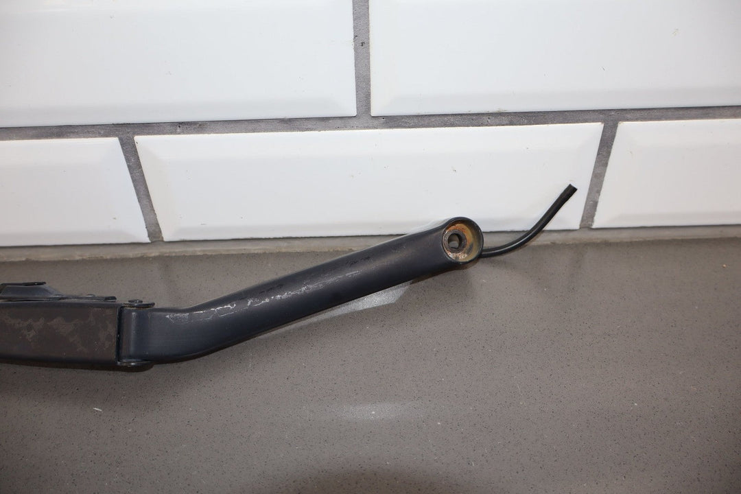 1997 - 2004 Chevrolet Corvette C5 Wiper Arm LH &amp; RH Pair