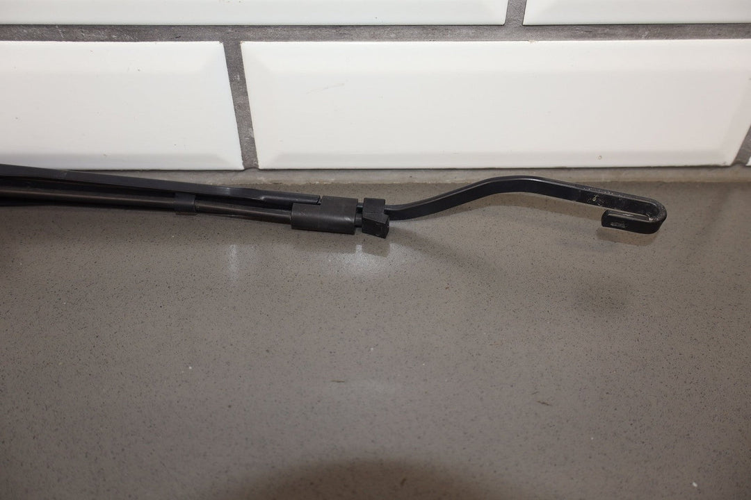 1997 - 2004 Chevrolet Corvette C5 Wiper Arm LH &amp; RH Pair
