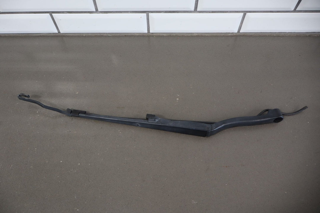 1997 - 2004 Chevrolet Corvette C5 Wiper Arm LH &amp; RH Pair