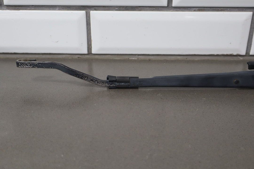 1997 - 2004 Chevrolet Corvette C5 Wiper Arm LH &amp; RH Pair