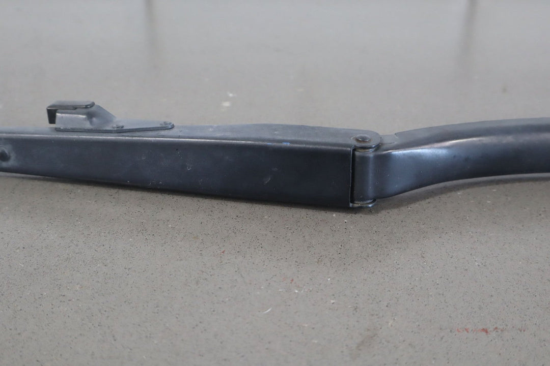 1997 - 2004 Chevrolet Corvette C5 Wiper Arm LH &amp; RH Pair