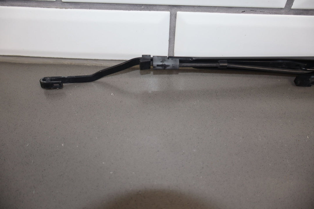 1997 - 2004 Chevrolet Corvette C5 Wiper Arm LH &amp; RH Pair
