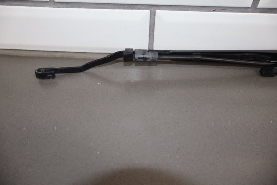 1997 - 2004 Chevrolet Corvette C5 Wiper Arm LH &amp; RH Pair