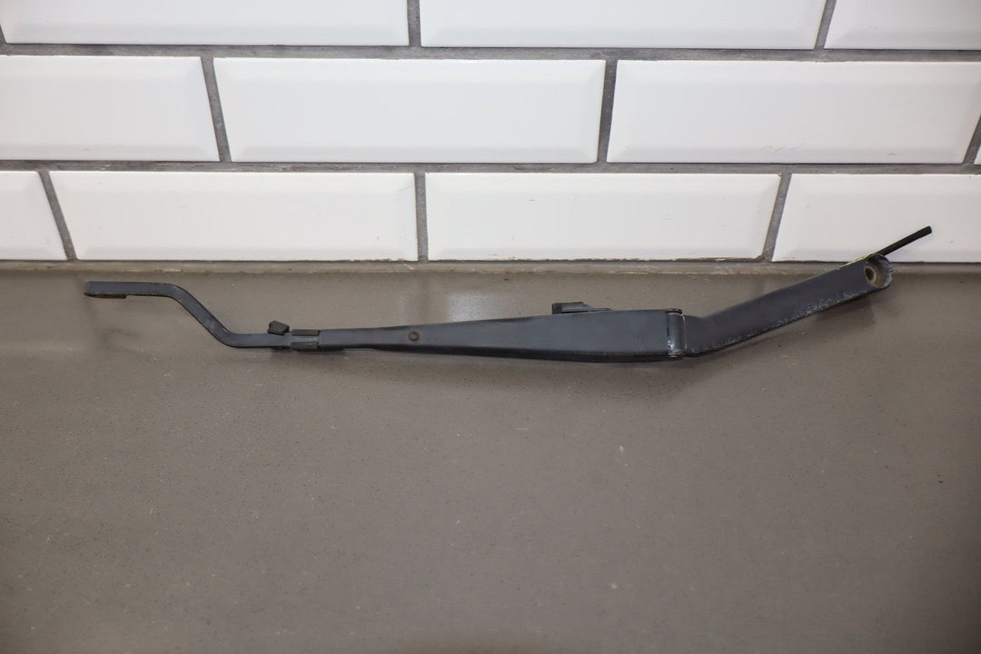1997 - 2004 Chevrolet Corvette C5 Wiper Arm LH &amp; RH Pair