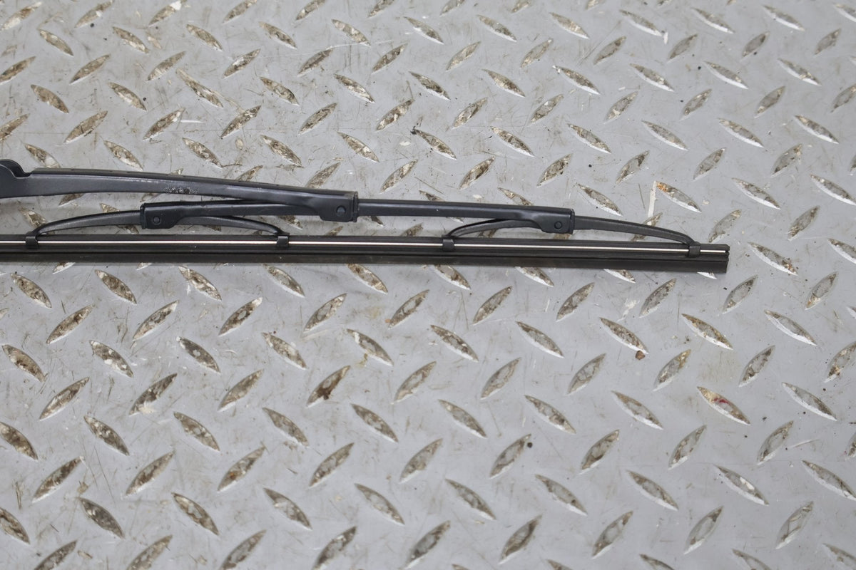1997-2004 Chevrolet Corvette C5 Wiper Arm LH &amp; RH Pair