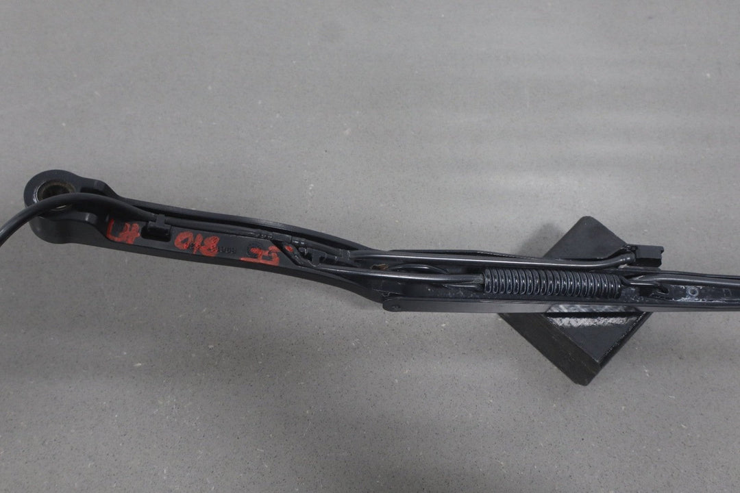 1997 - 2004 Chevrolet Corvette C5 Wiper Arm LH &amp; RH Pair