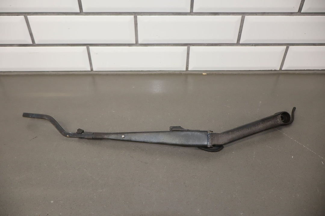 1997 - 2004 Chevrolet Corvette C5 Wiper Arm LH &amp; RH Pair