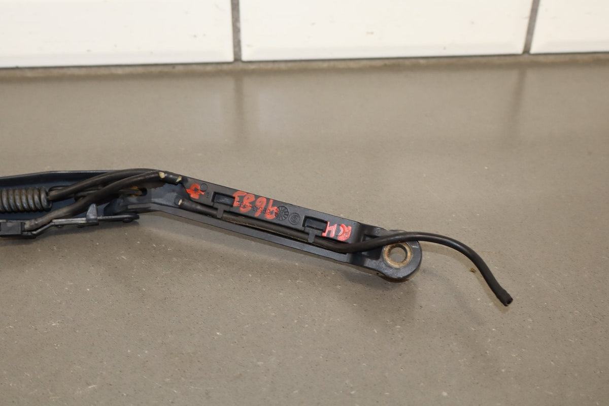 1997-2004 Chevrolet Corvette C5 Wiper Arm LH & RH Pair