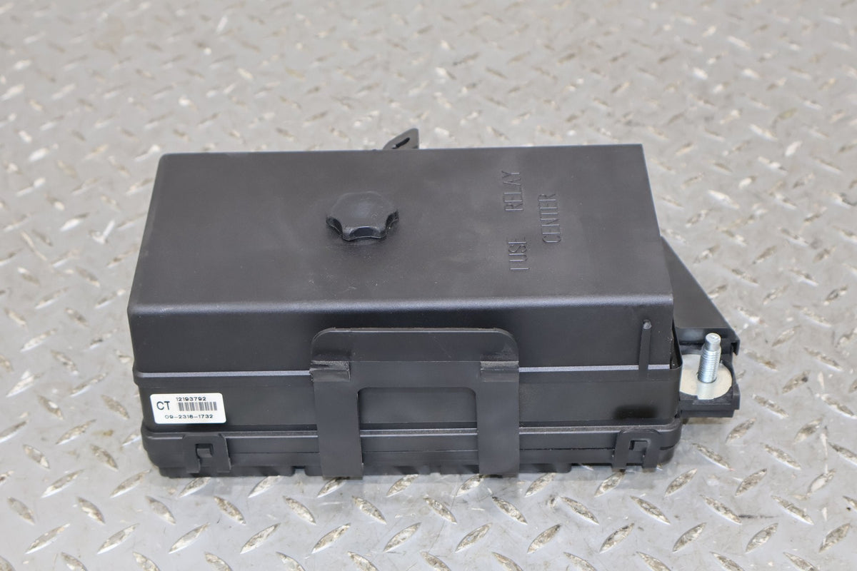 1997-2004 Chevrolet Corvette Cabin Fuse Box 19300118