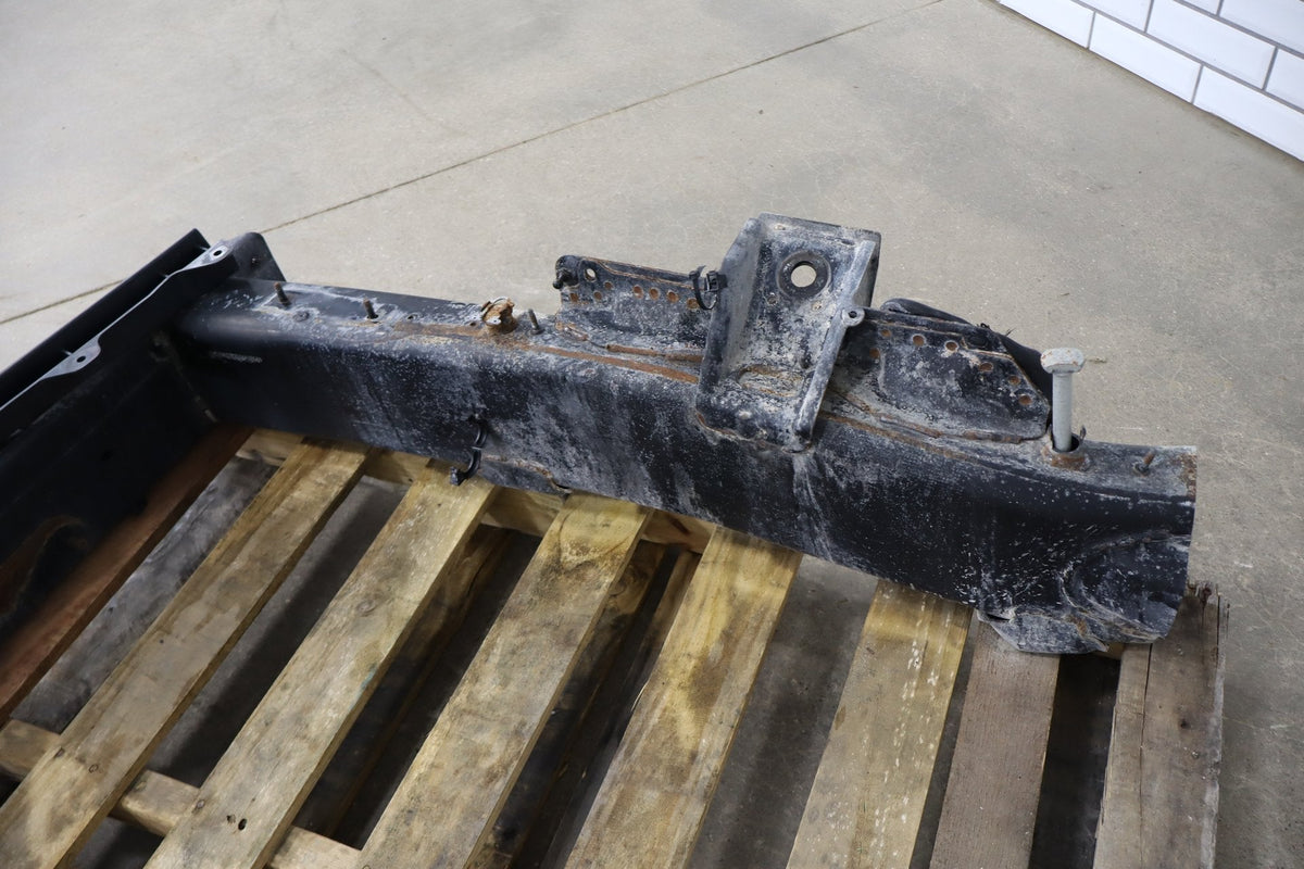 1997-2004 Chevrolet Corvette Front Bumper Bar Reinforcement 12533361