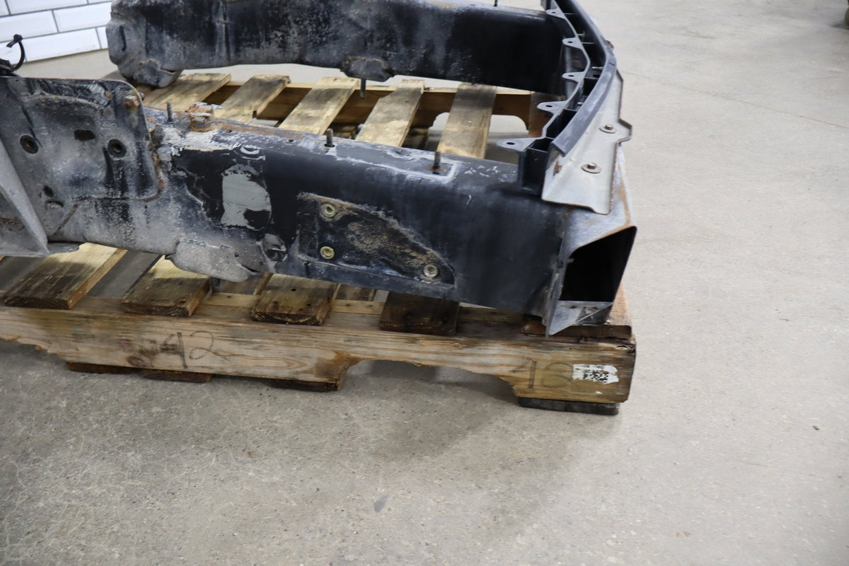 1997-2004 Chevrolet Corvette Front Bumper Bar Reinforcement 12533361