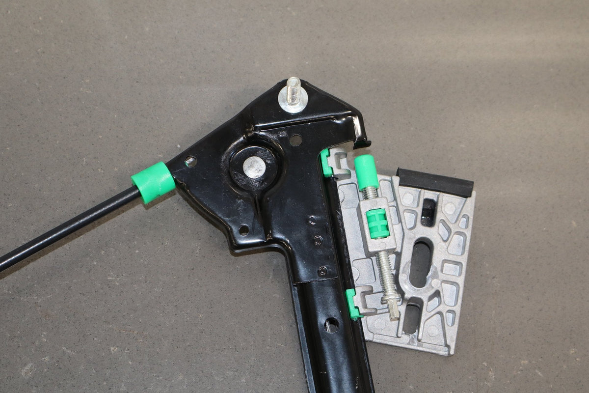 1997-2004 Chevrolet Corvette Left Front Door Regulator 10344131 OEM