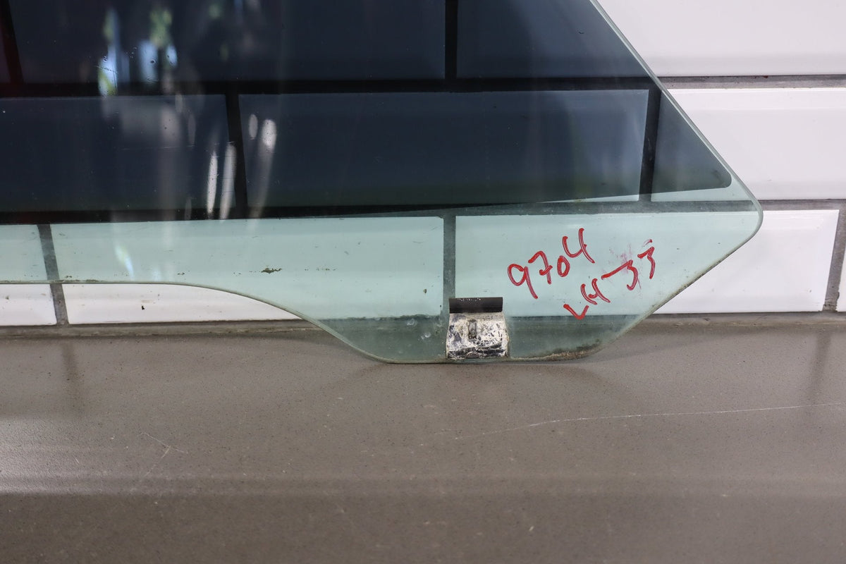 1997-2004 Chevrolet Corvette Left Front Door Window 10403190 OEM