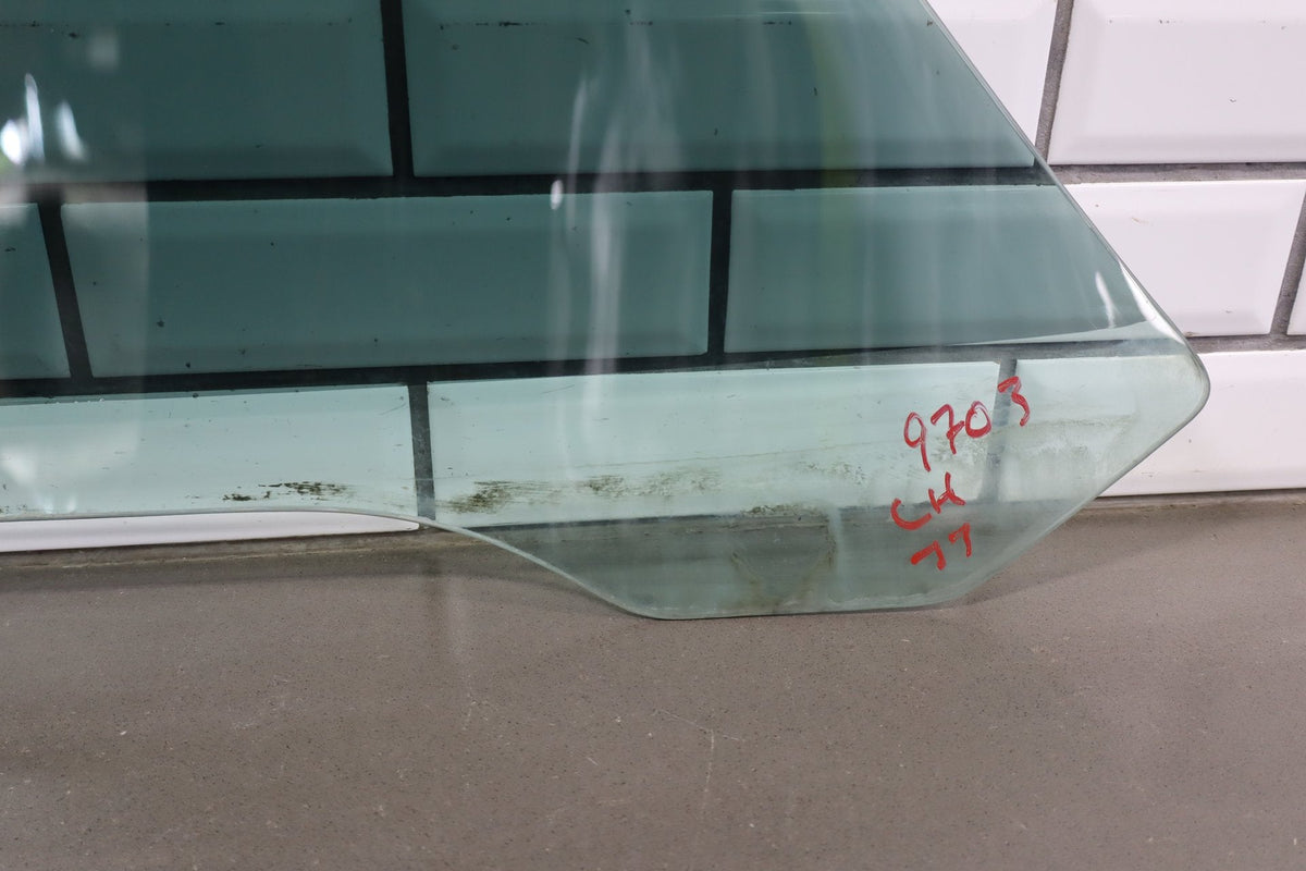 1997-2004 Chevrolet Corvette Left Front Door Window 10403190 OEM