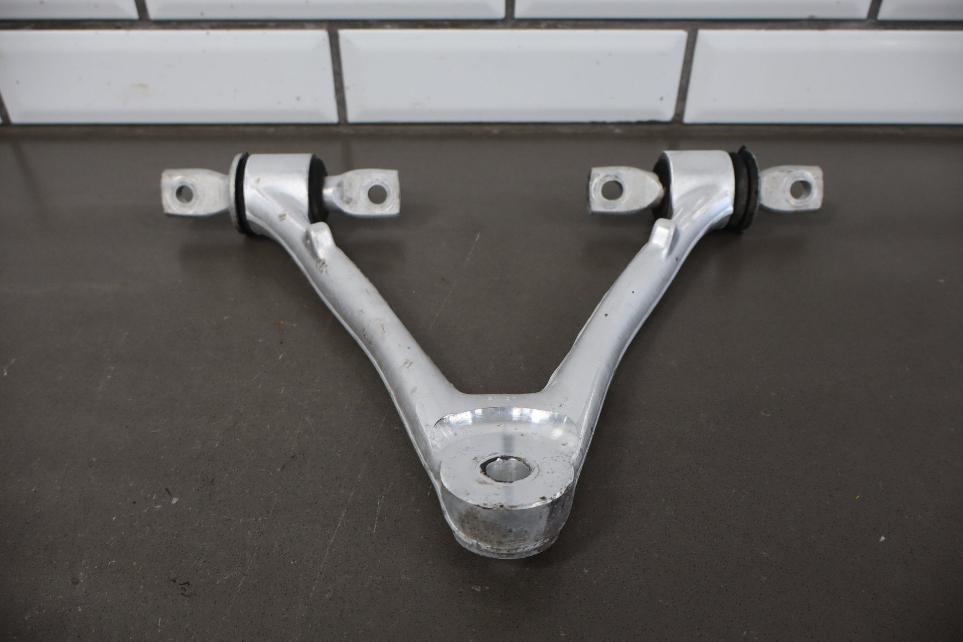 1997-2004 Chevrolet Corvette Left Front Suspension Knee